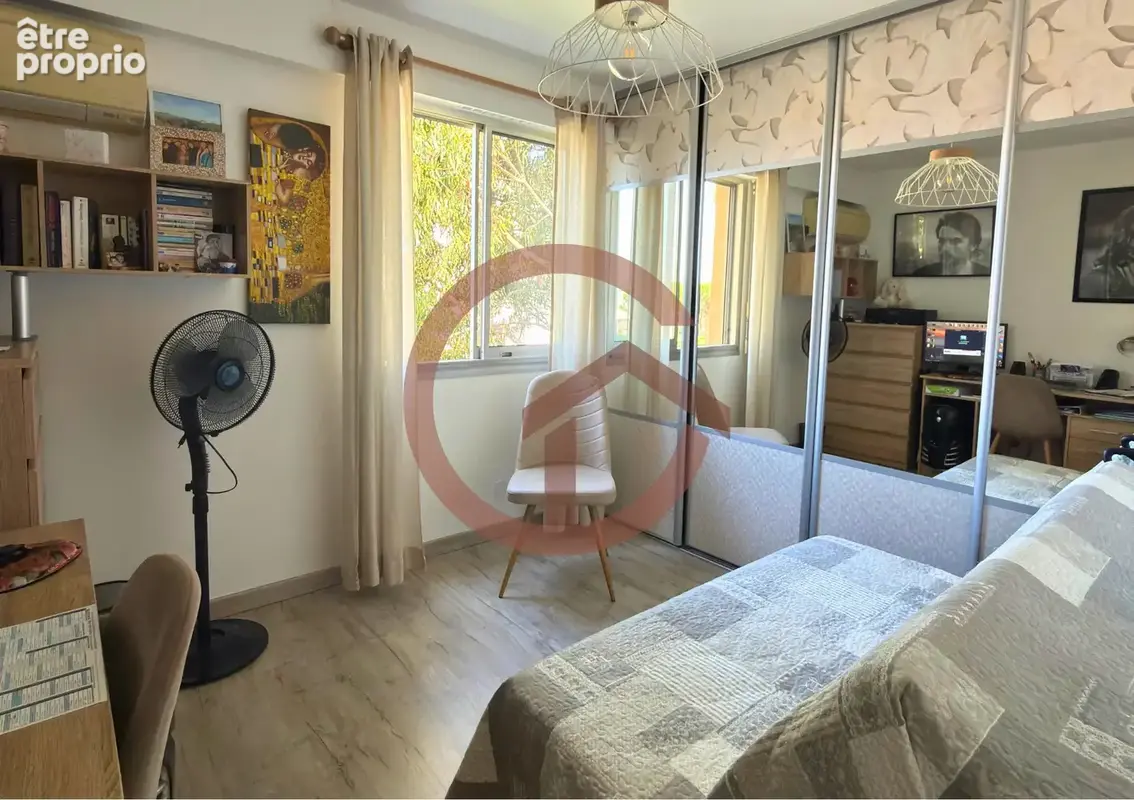Viager occupé Fréjus   T3 traversant 65 m2 avec terrasse, cave et parking   Décote 45 % - photo 6
