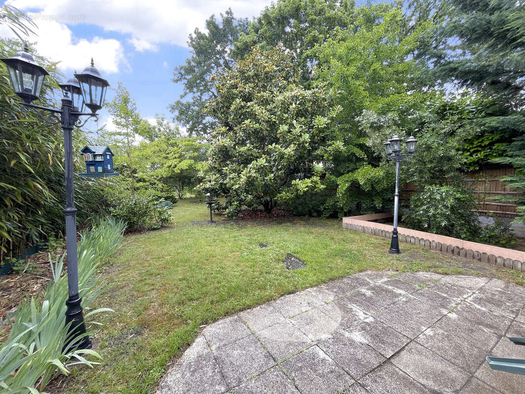 Maison à LE VESINET