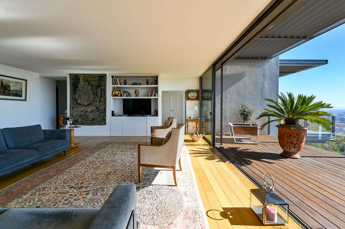 Appartement à LYON-5E