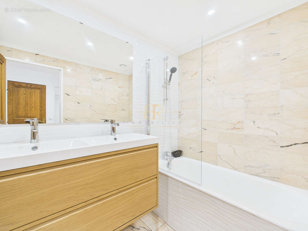 Appartement à PUTEAUX