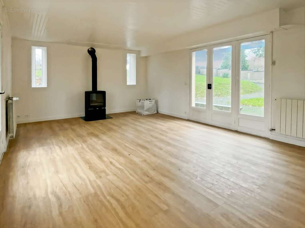 Maison à SAINT-FIACRE-SUR-MAINE