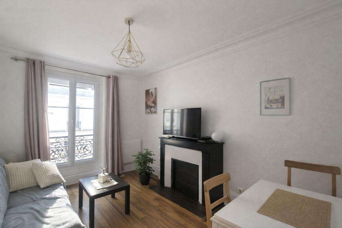 Appartement à PARIS-12E