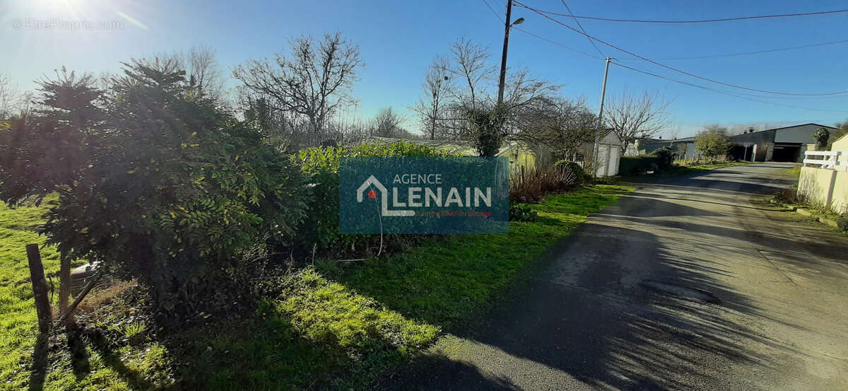 Maison à LA MEILLERAIE-TILLAY