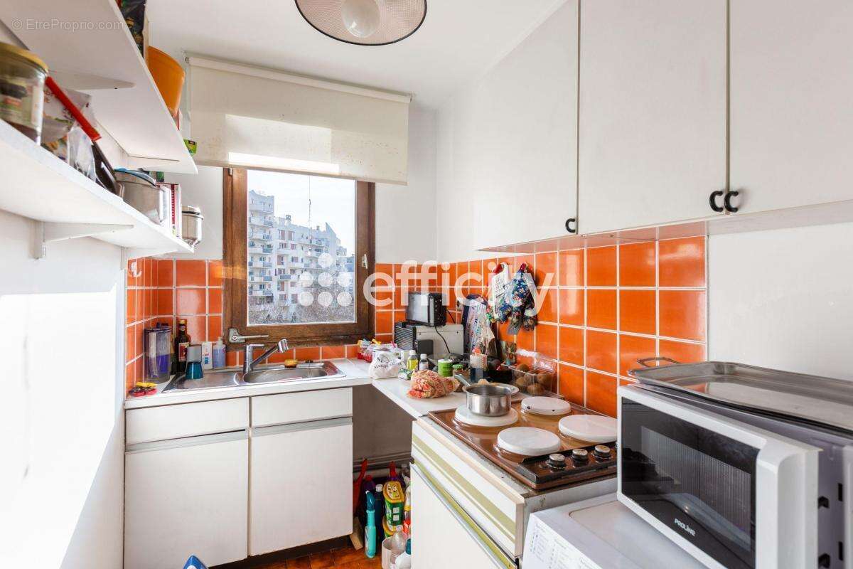 Appartement à MONTROUGE