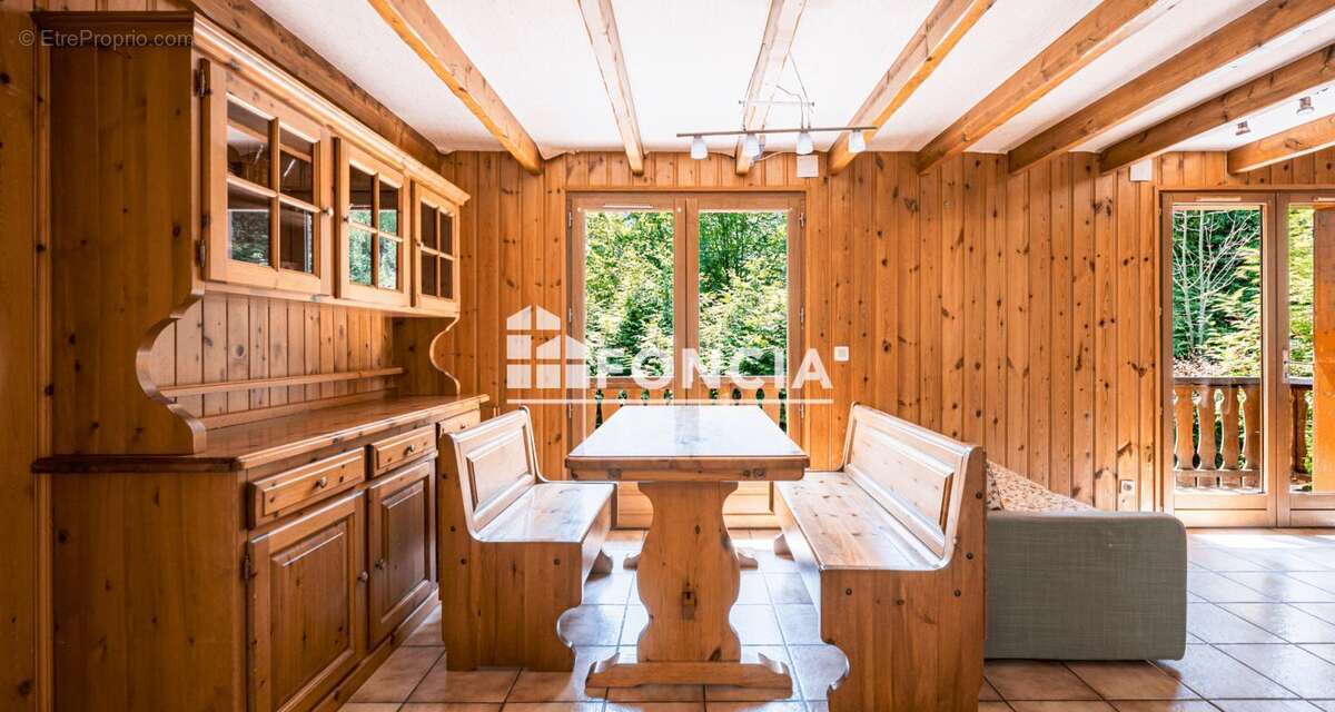 Maison à LES HOUCHES