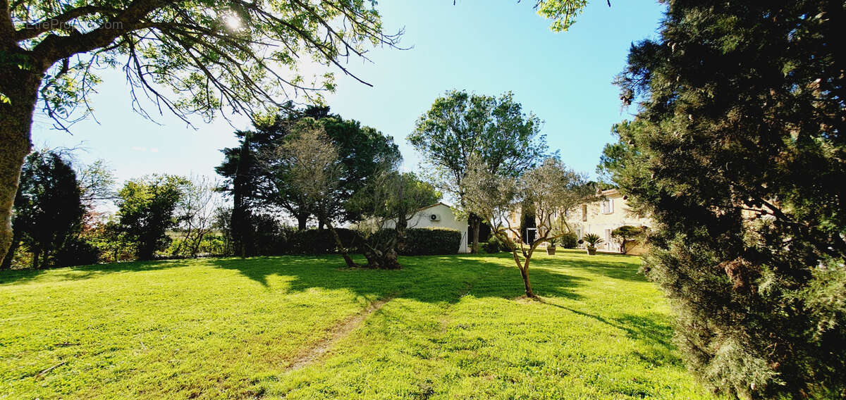 Maison à SAINTES-MARIES-DE-LA-MER