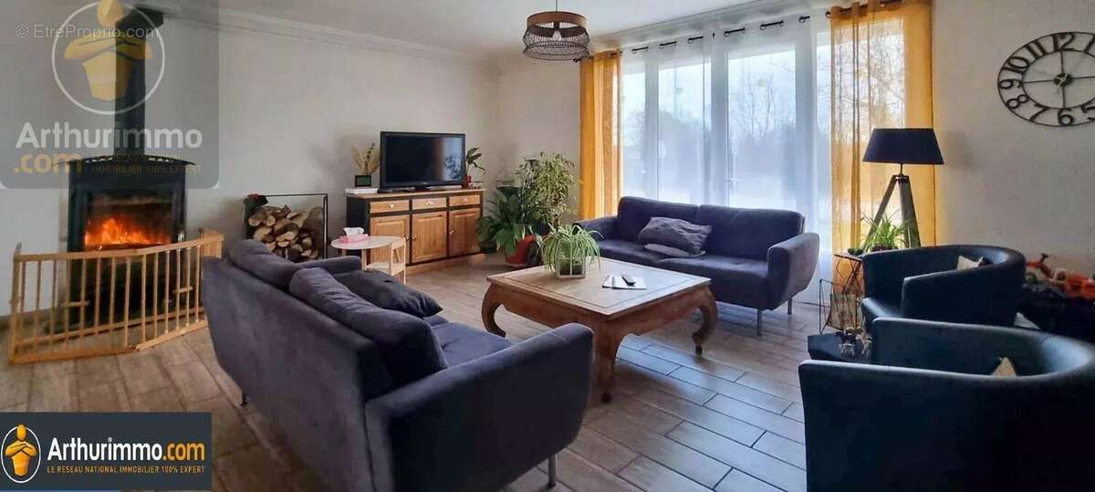 Maison à BOIS-DE-CENE