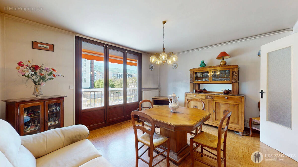 Appartement à ECHIROLLES