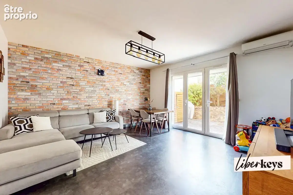 Maison de ville 4 pièces – 77 m² - Rooftop de 35 m² et terrasse plein sud - photo 3