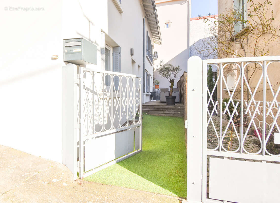 Maison à CHATELGUYON