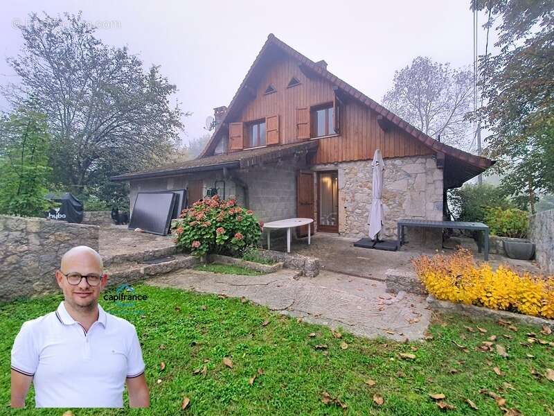 Maison à ATTIGNAT-ONCIN