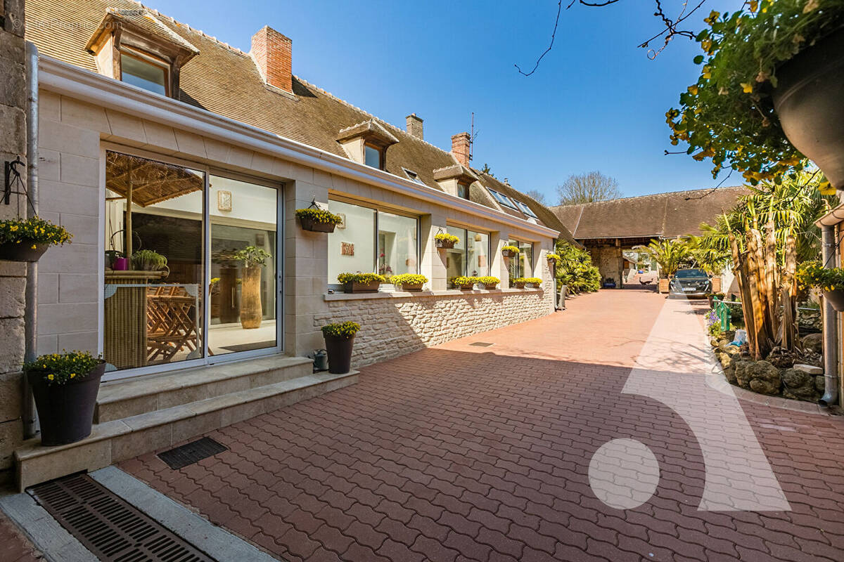 Maison à GRANDFRESNOY