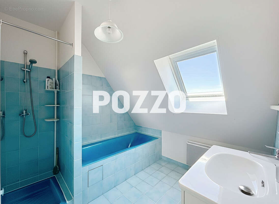 Maison Bréhal (50290) 102.73 m2 terrain 1400 m² - photo 6