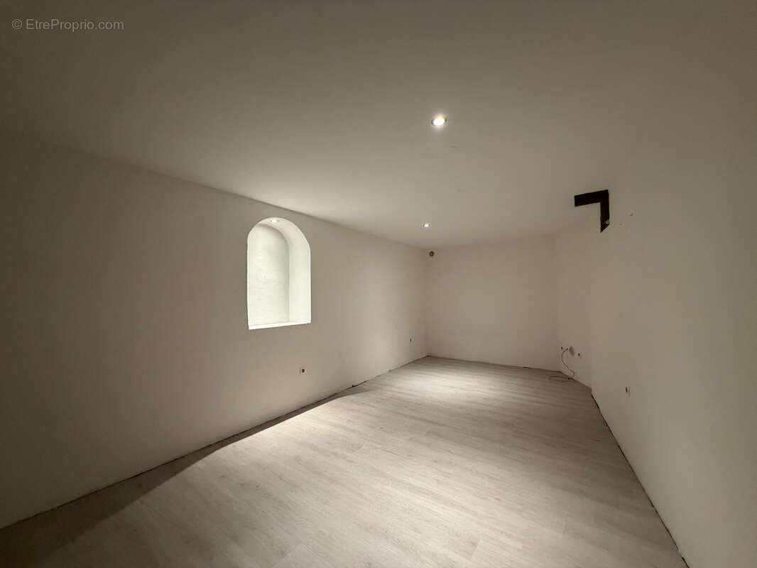 Maison à CHATEAURENARD