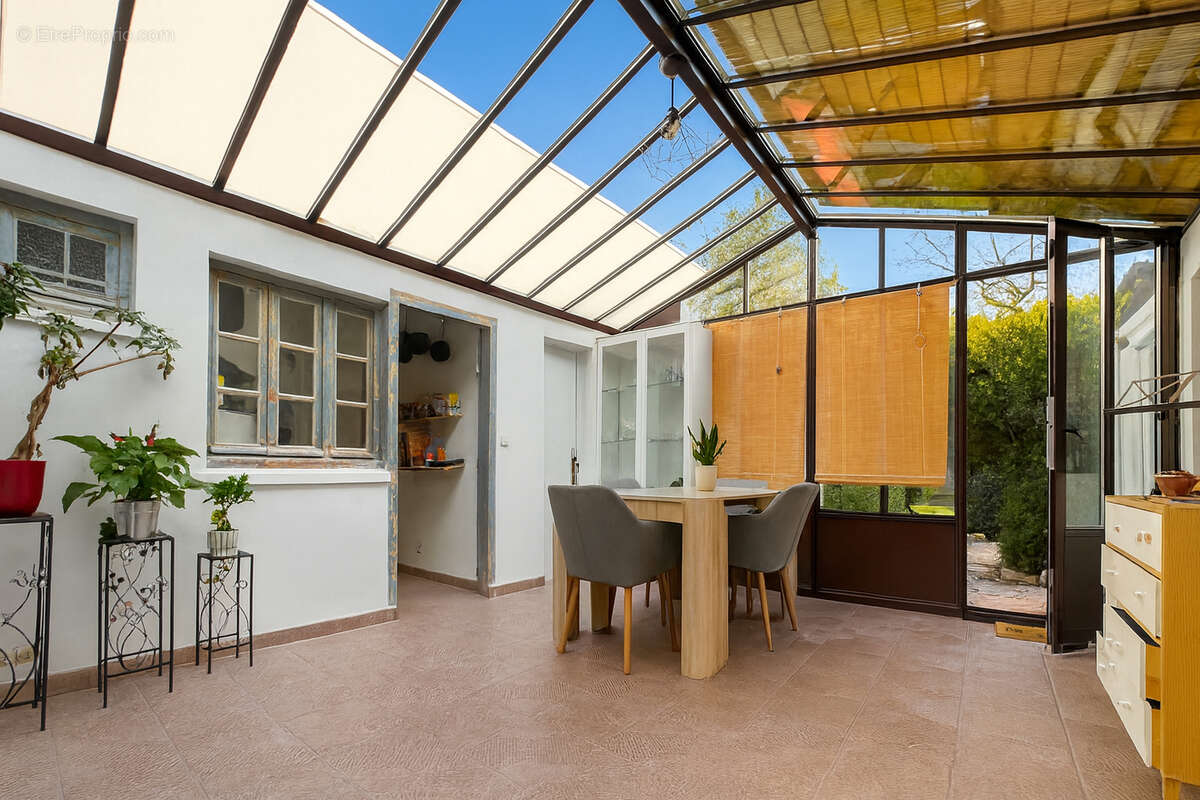 Maison à CHAMPIGNY-SUR-MARNE