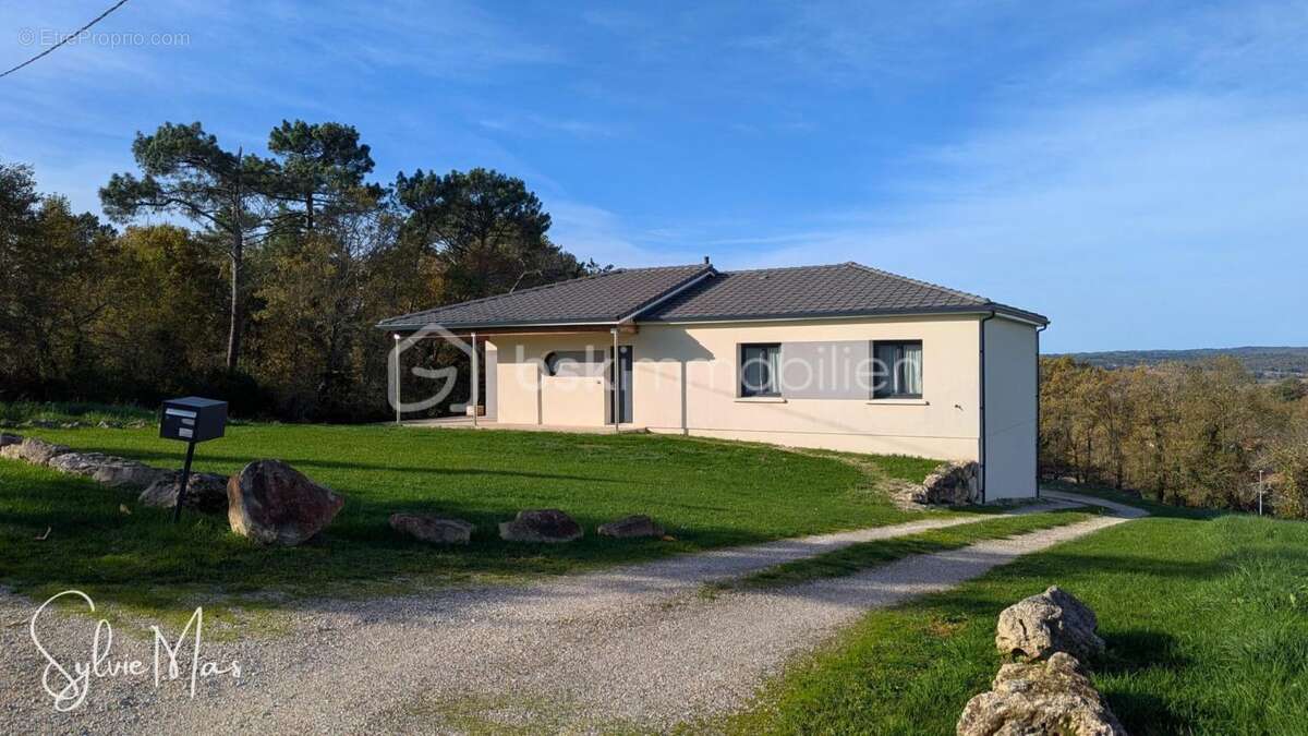 Maison à FUMEL