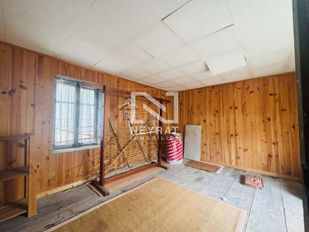 Appartement à MONTCEAU-LES-MINES