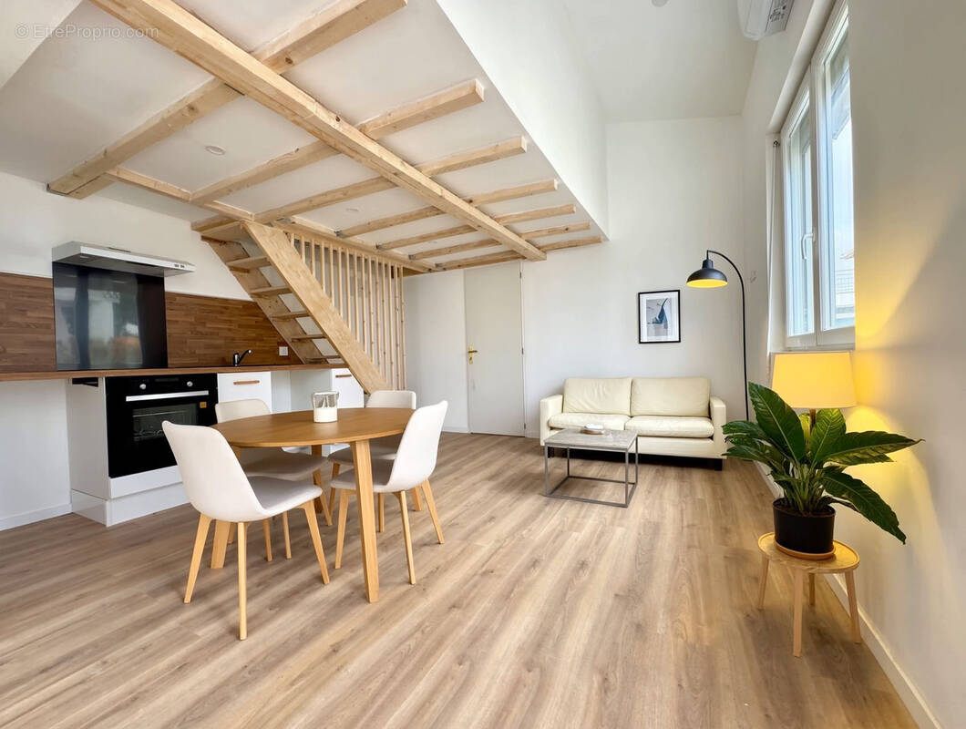 Maison à VALRAS-PLAGE