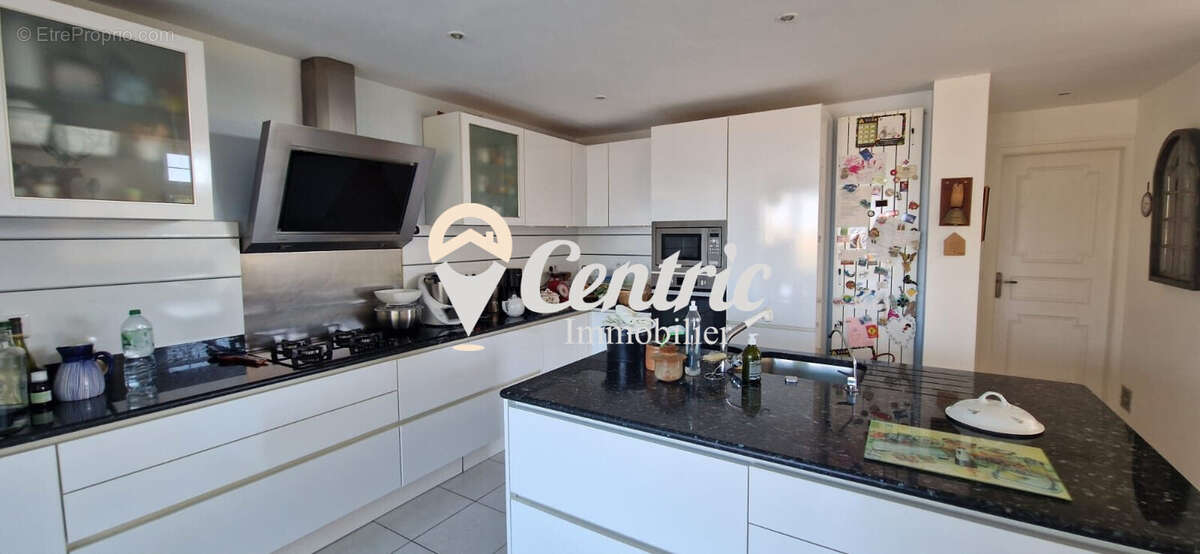 Maison à OINVILLE-SOUS-AUNEAU