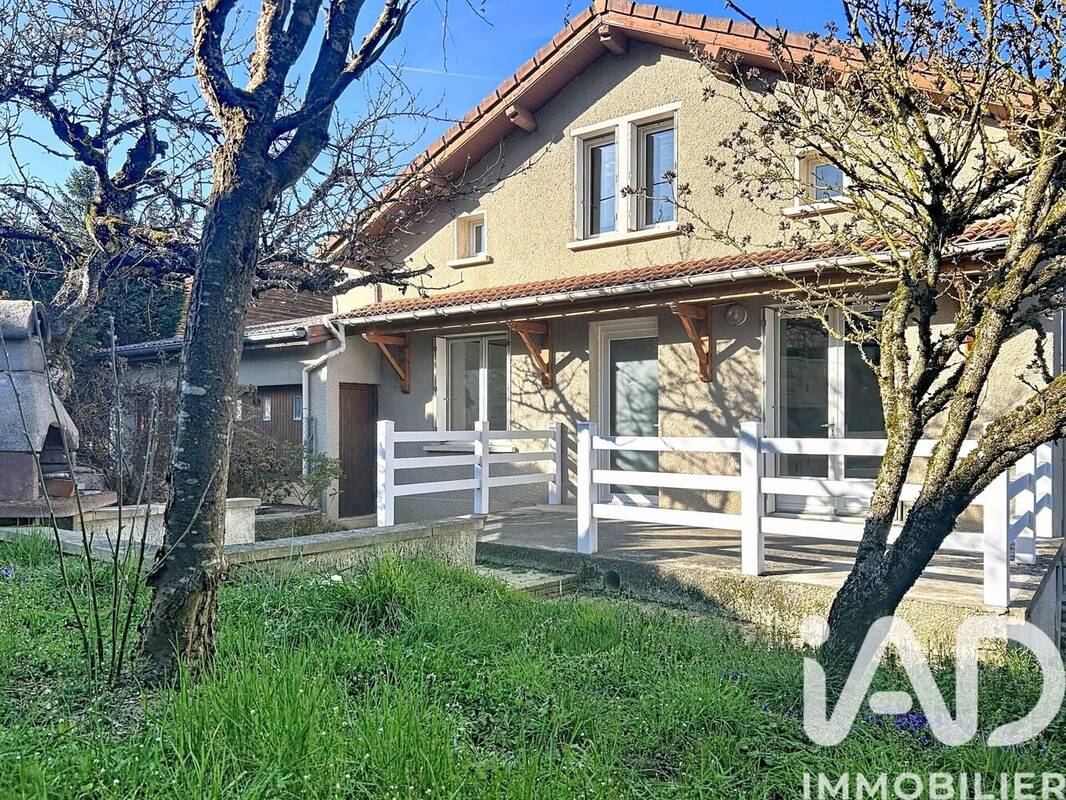 Photo 1 - Maison à BAS-EN-BASSET