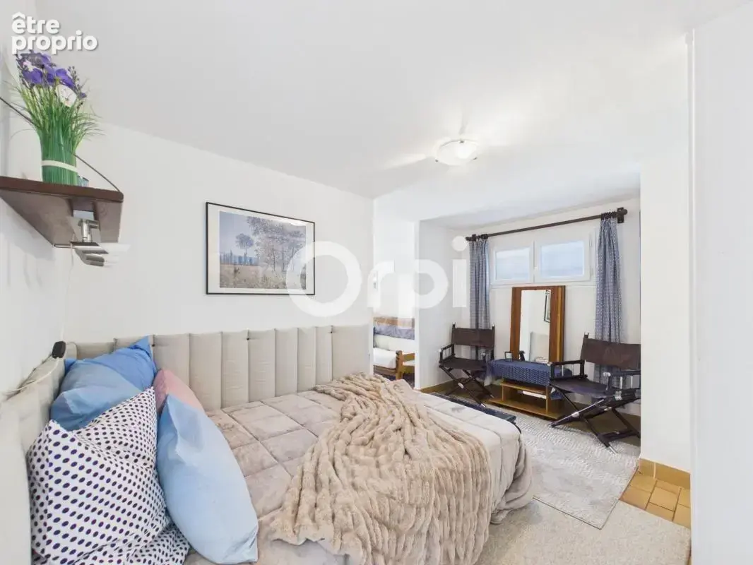 Propriete au calme absolu & sans vis-a-vis - villa sur 2 niveaux avec dependance et annexes - grand garage + bel espace de stati - photo 21