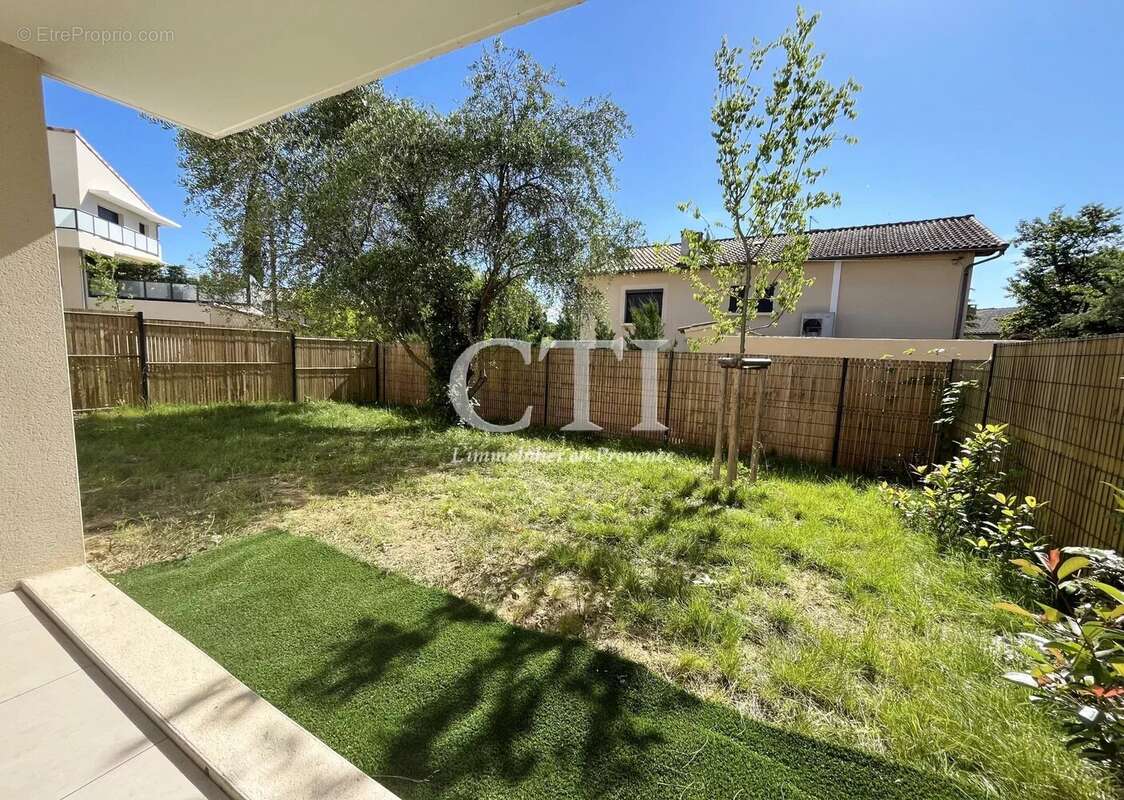 Appartement à VAISON-LA-ROMAINE