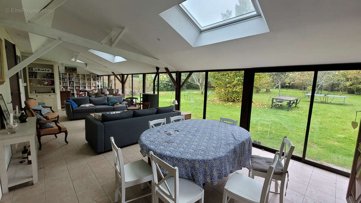 Maison à CHATEAU-THEBAUD