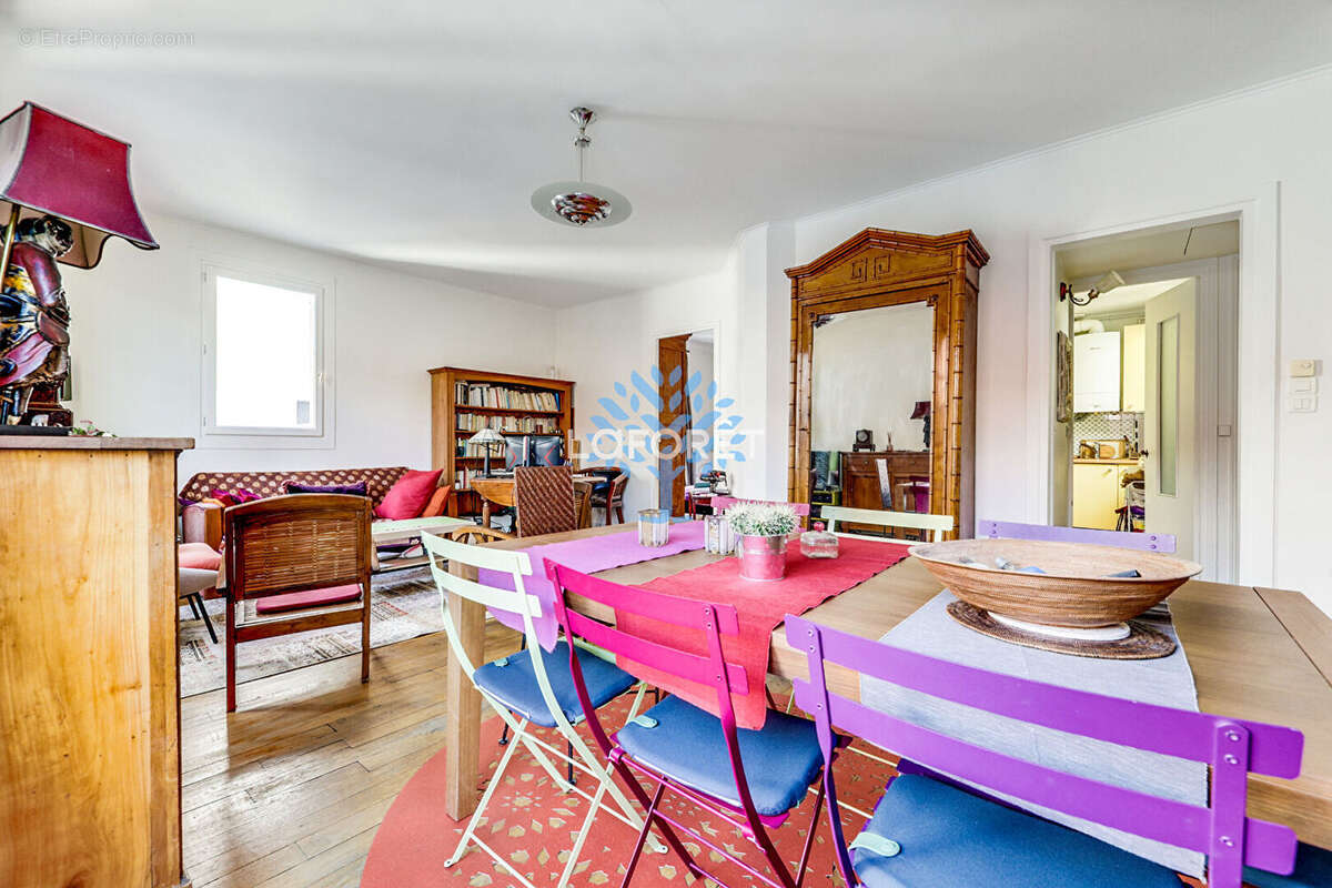 Appartement à PARIS-11E