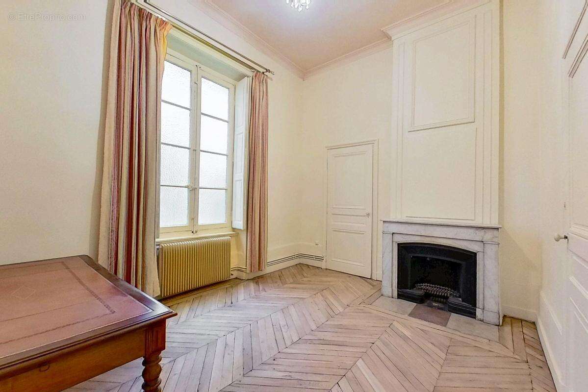Appartement à LYON-2E
