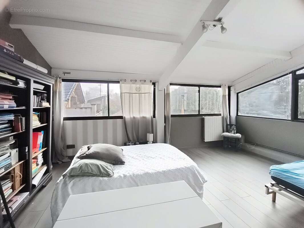 Maison à L&#039;ISLE-JOURDAIN