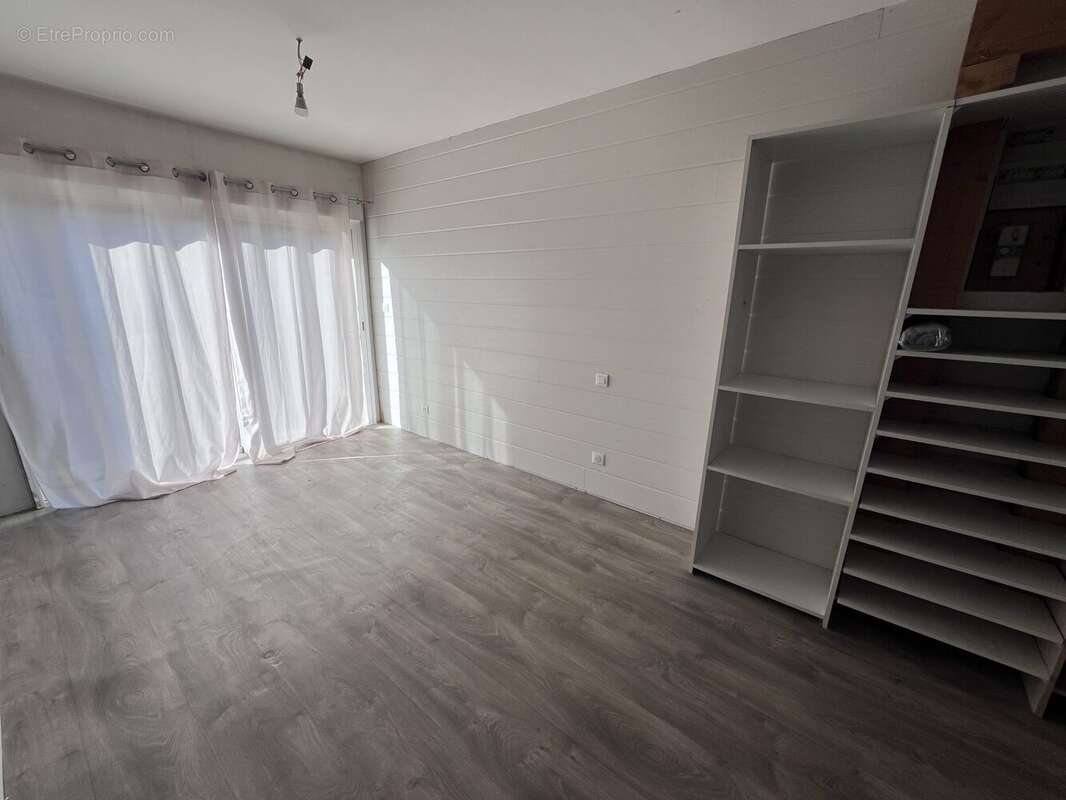 Chambre 1 - Maison à BORT-LES-ORGUES