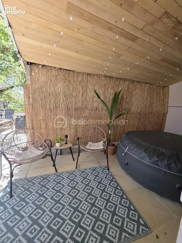 Maison de village en pierre - 4 chambres- 145 m²- jardin- grange - photo 10