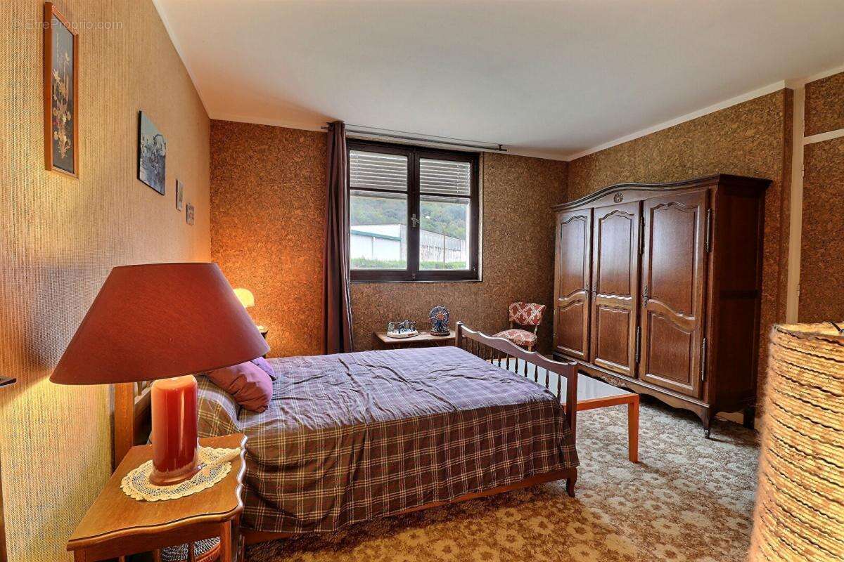 Maison à LA ROCHETTE