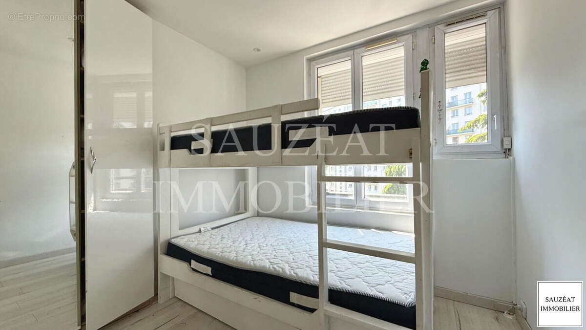 Appartement à BAGNEUX