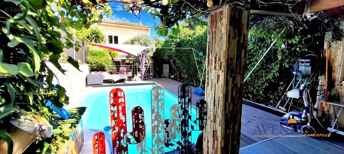 Maison à MARSEILLE-13E