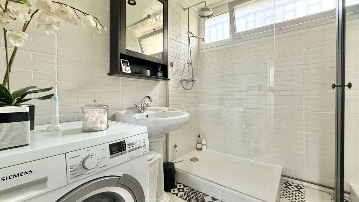 Appartement à CORBEIL-ESSONNES