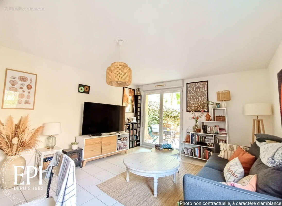Appartement déja loué T3 avec Jardinet Residence Di Castelli  ! - photo 2