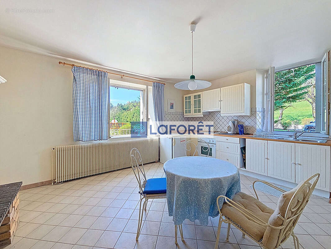 Maison 95 m² Fronville - photo 2