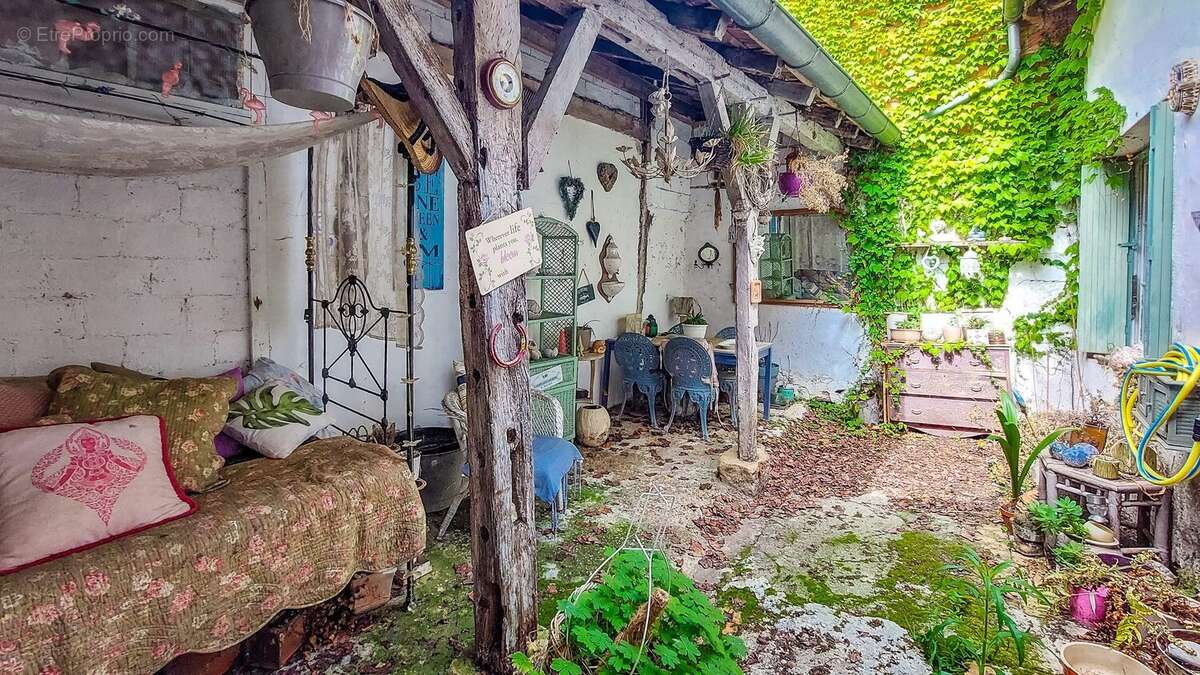 Maison à ALLEMANS-DU-DROPT