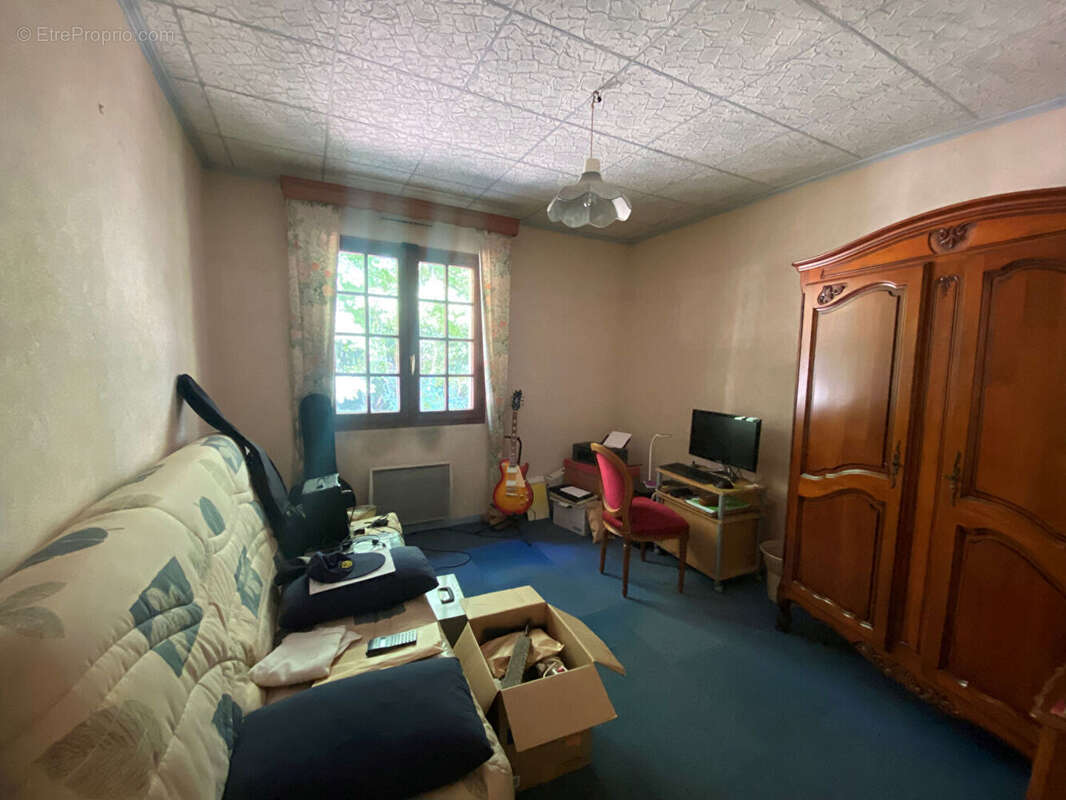 Maison à LEUDEVILLE