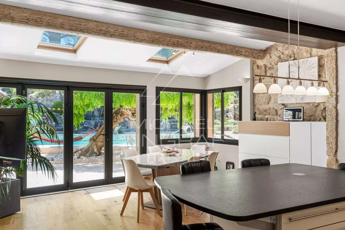 Maison à AIX-EN-PROVENCE