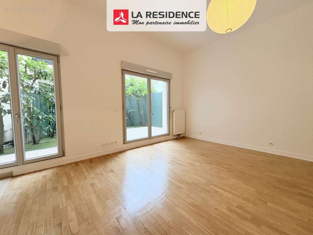 Appartement à VELIZY-VILLACOUBLAY