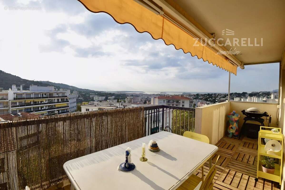 Appartement à LE CANNET