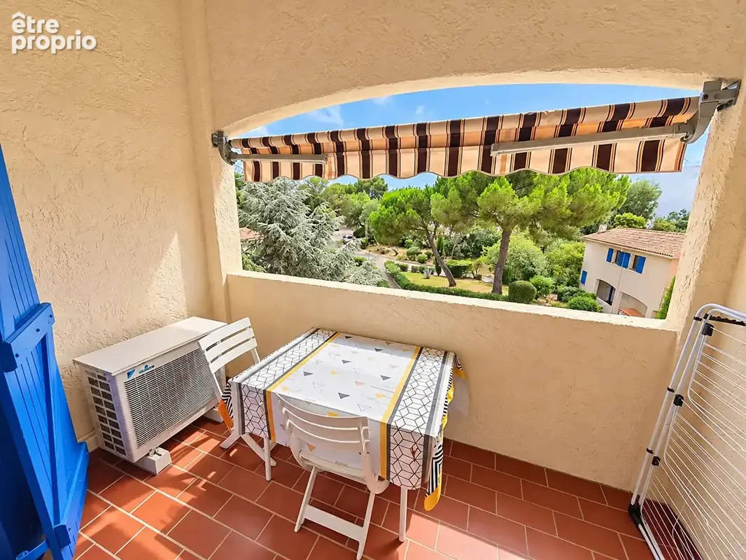 Appartement Saint Raphael 3 pièces CAVE ET GARAGE - photo 9