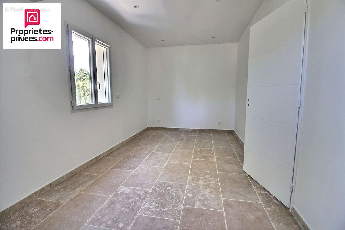 Maison à DRAGUIGNAN