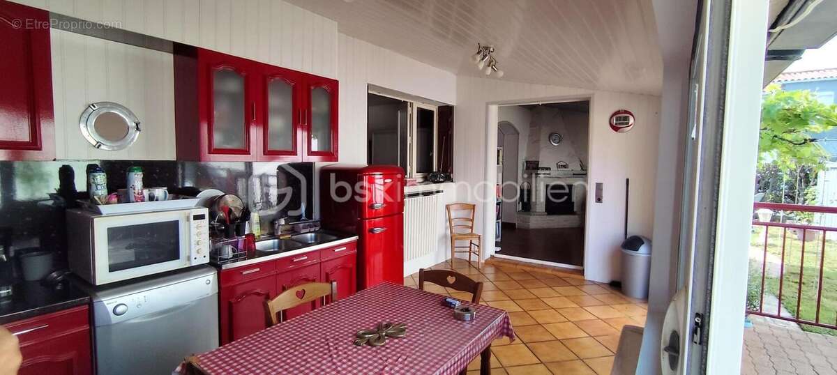 Maison à AUSSILLON