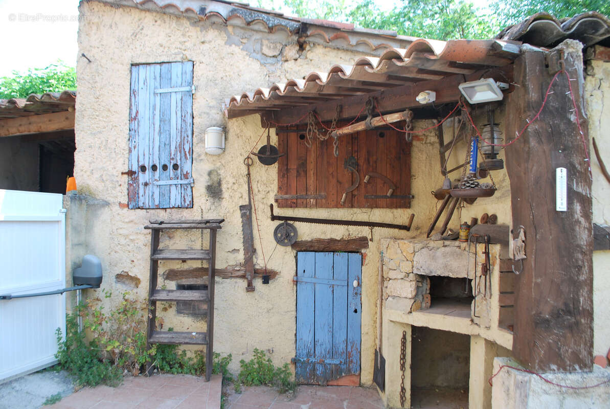Maison à SALERNES
