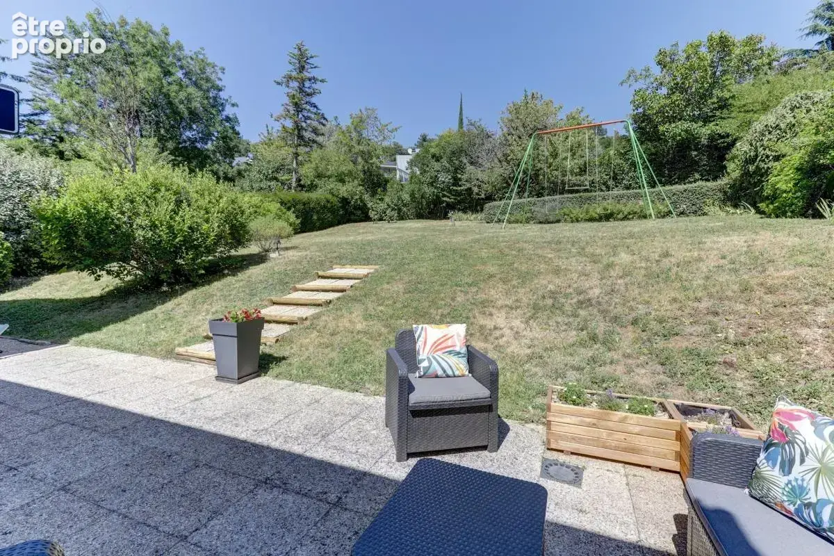Maison familiale Ceyrat, 140 m², 6 pièces, 5 chambres, 2 terrasses, terrain 1 036 m² - photo 20