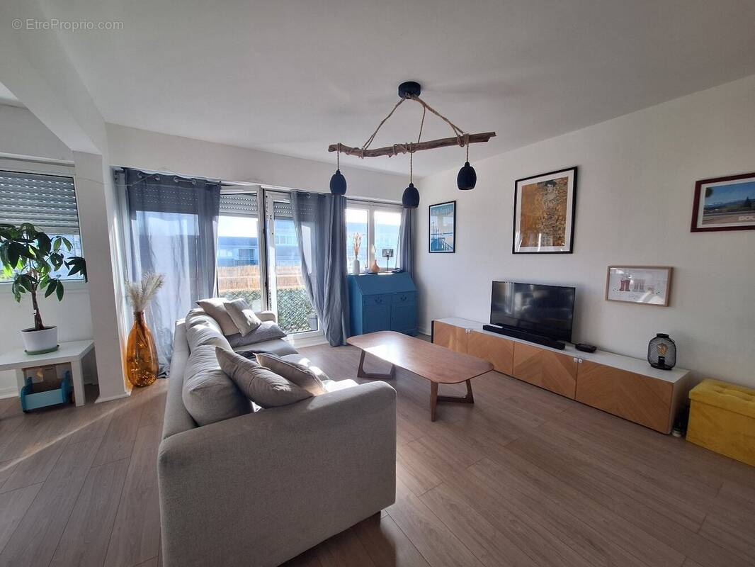 Appartement à COGNAC