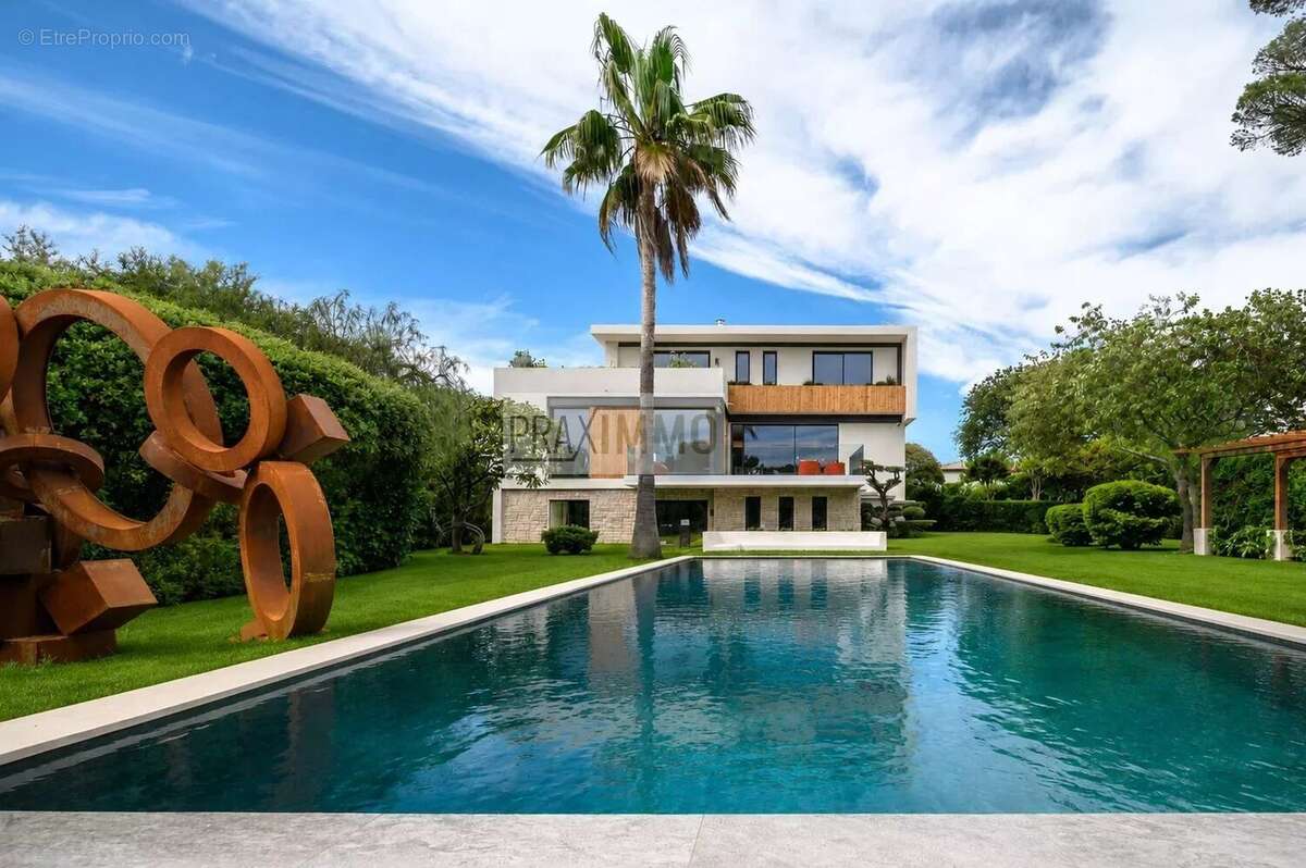 Maison à MOUGINS